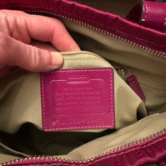 Coach - Picture 5 of 5